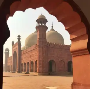 badshahi masjid